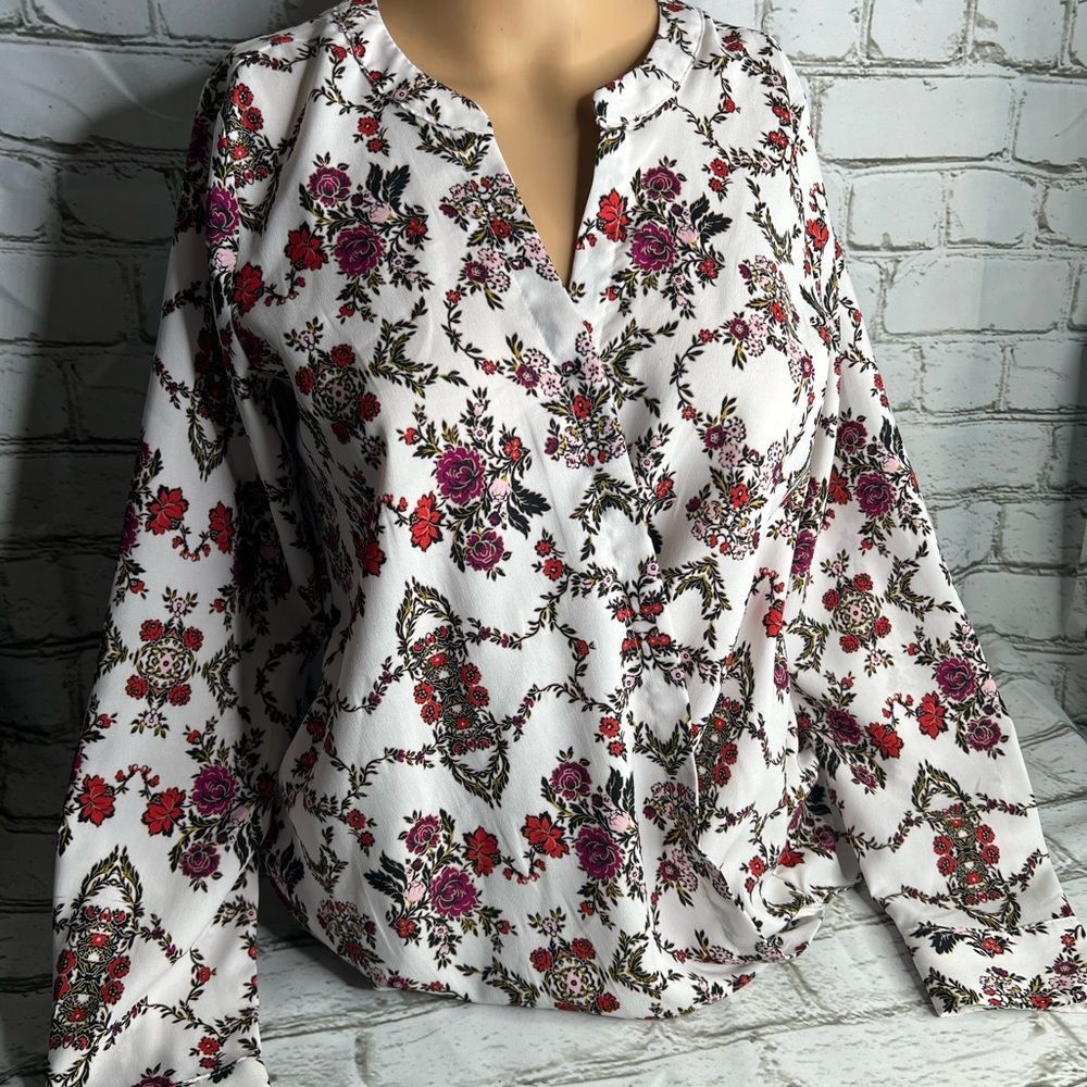 B0012 Ann Taylor top